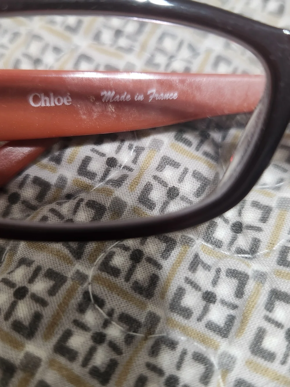 Women's Rectangular Reading Glasses in Burgundy